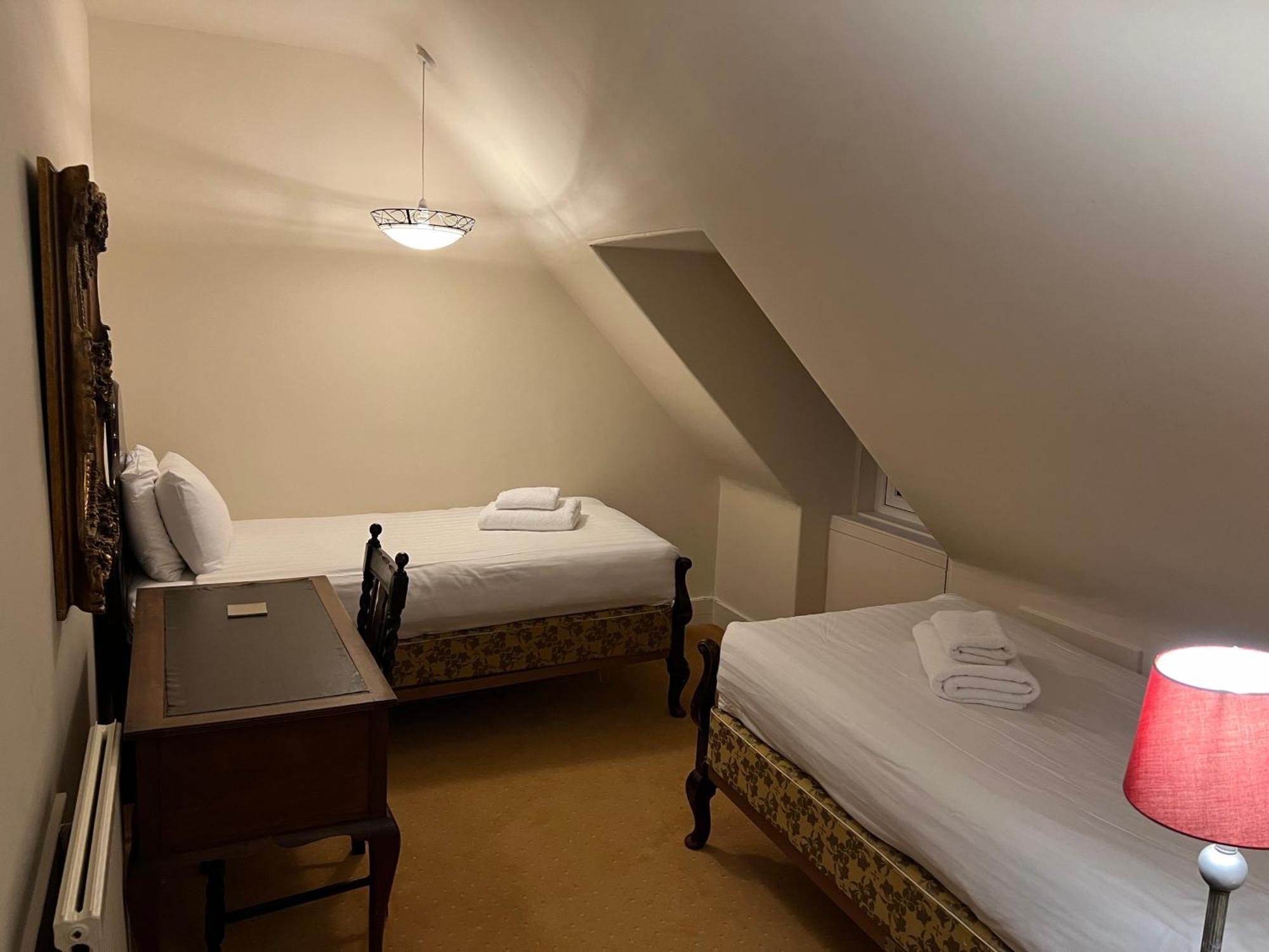 Dalmunzie Castle Hotel Spittal of Glenshee Luaran gambar